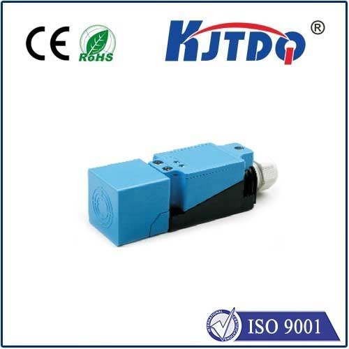 KJT B40 Non-Flush Analog Inductive Proximity Sensor Plug-in
