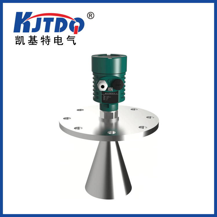 Industrial liquid level sensor - radar level meter